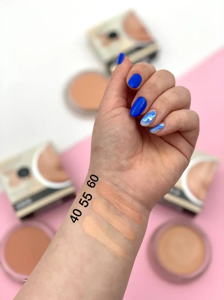 تست کرم موس صورت لارن - کرم گریم لارن